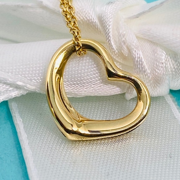 Tiffany & Co Elsa Peretti Open Heart necklace 16” 18k box EXCELLENT MSRP $1975 - Picture 1 of 9